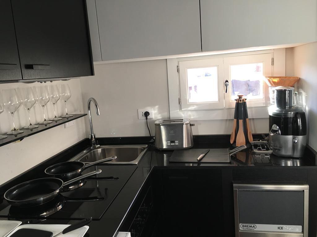 Le Case Di Andrea - Roof Suite Roma Ngoại thất bức ảnh