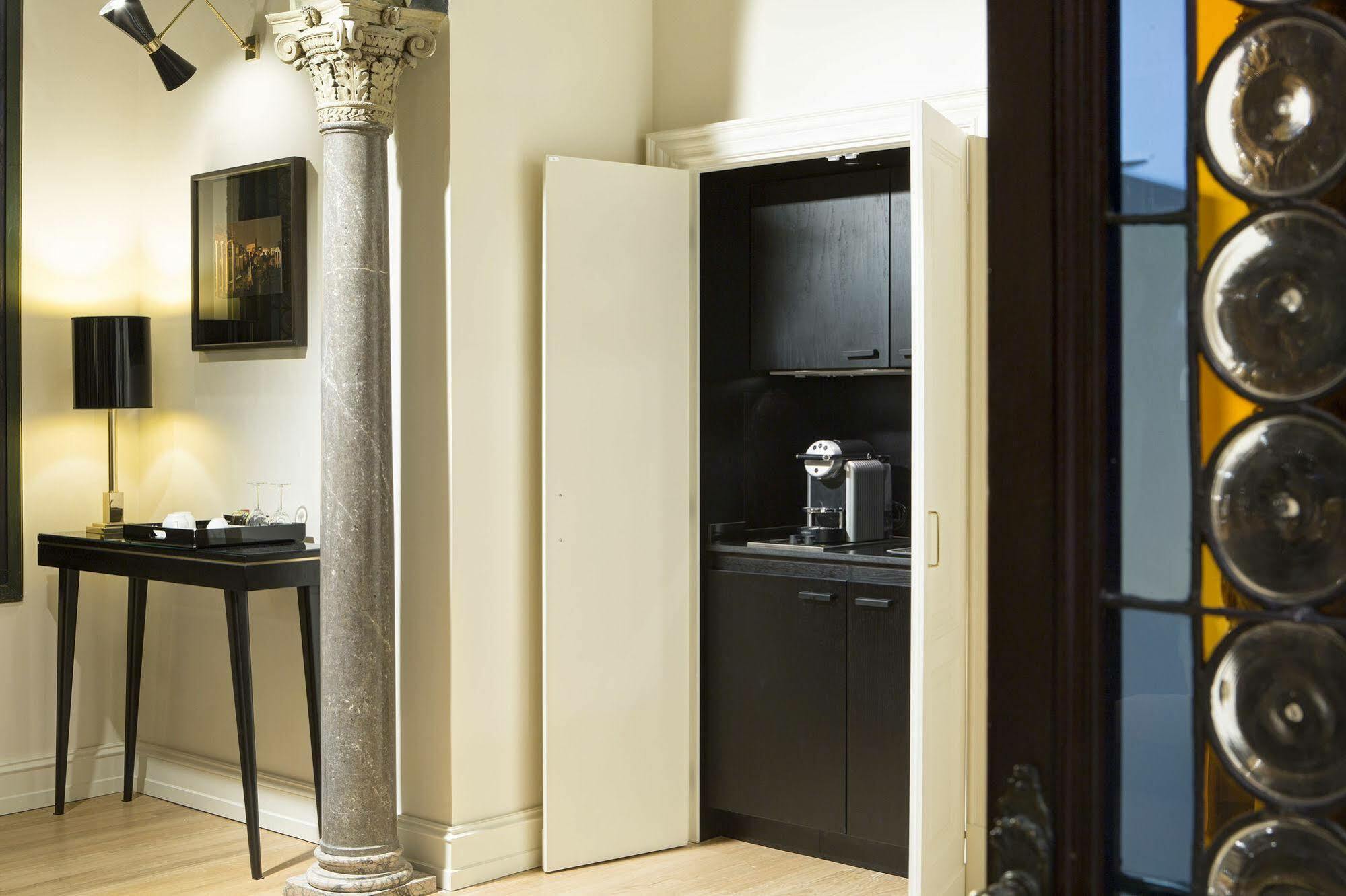 Le Case Di Andrea - Roof Suite Roma Ngoại thất bức ảnh
